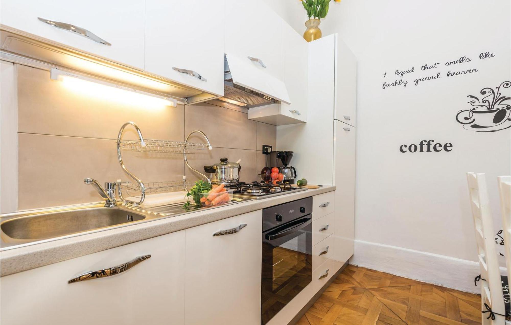 Amazing Apartment In Rijeka With Wifi Kültér fotó