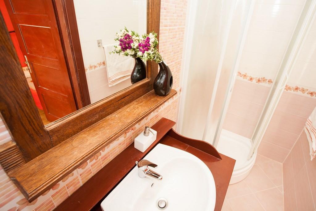 Amazing Apartment In Rijeka With Wifi Szoba fotó